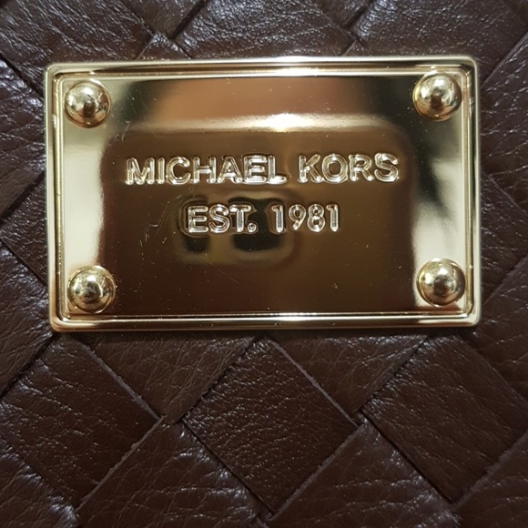 Michael Kors Wallet - Picture 1 of 5